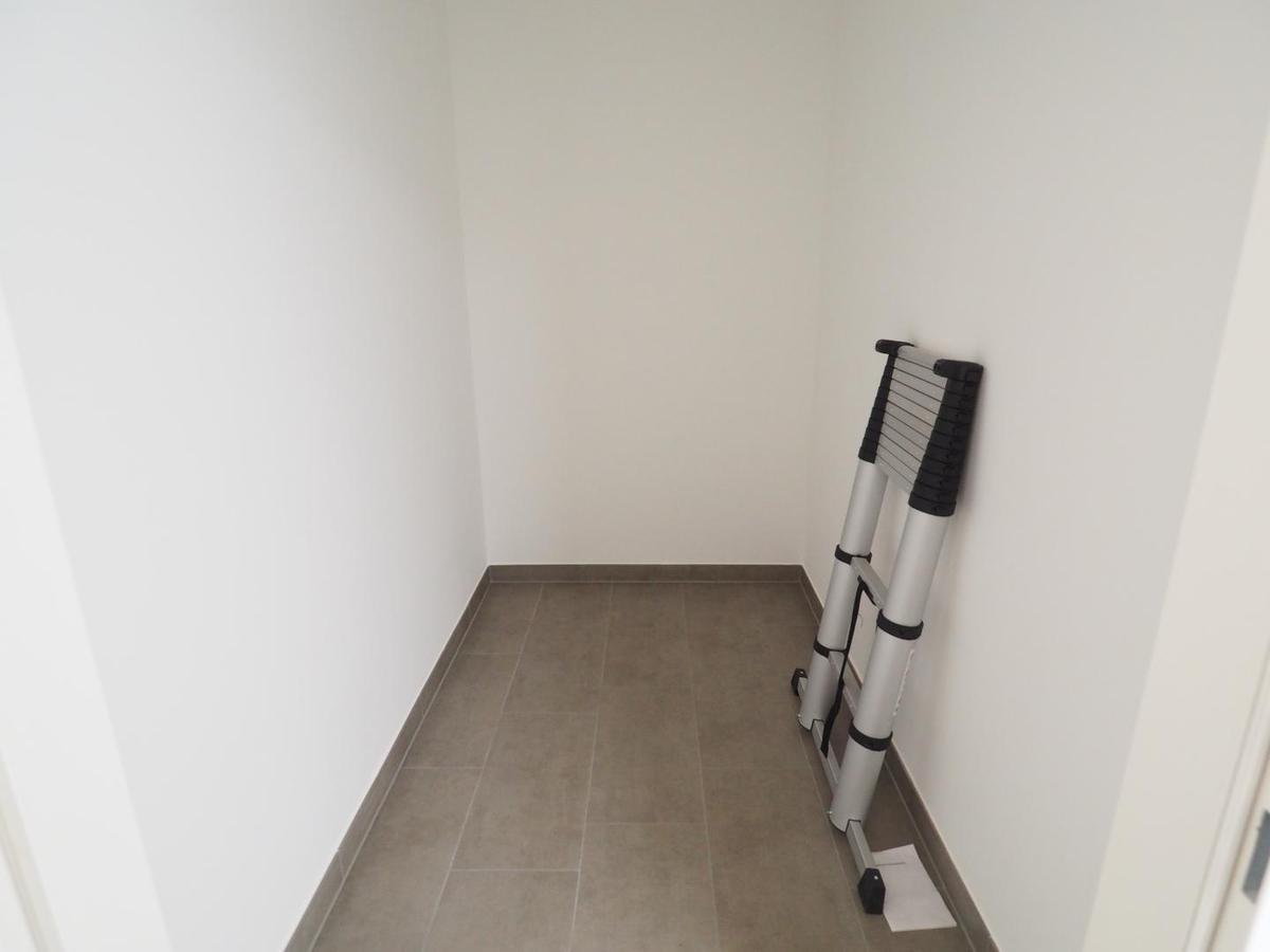 OG extra Schrankraum bzw. Abstellraum