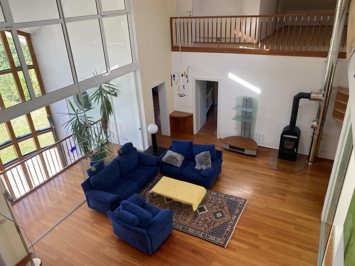 10 Blick von der Galerie