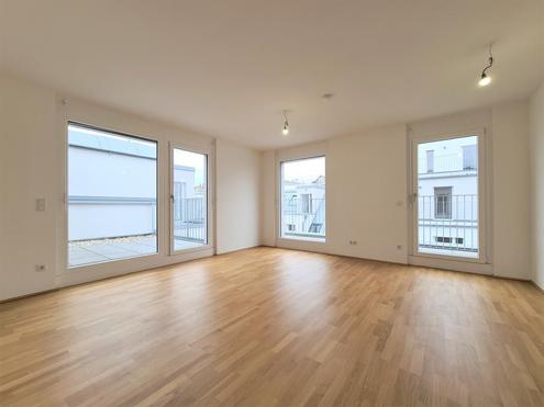 Klimatisierte DG-Wohnung mit 15m� Terrassenfl�che! Koloniestra�e beim FAC-Platz!