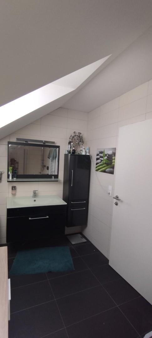 Bad mit Schminktisch