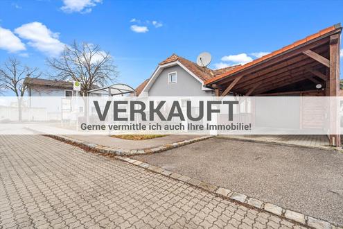 VERKAUFT - ''Bungalow mit Charakter - wartet auf ihre Ideen!''