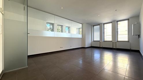 ARCHITEKTEN-HIGHLIGHT in GRINZING: Mega-cooler Grundriss! Gro�z�gige 2-Zimmer-Neubauwohnung f�r Individualisten!