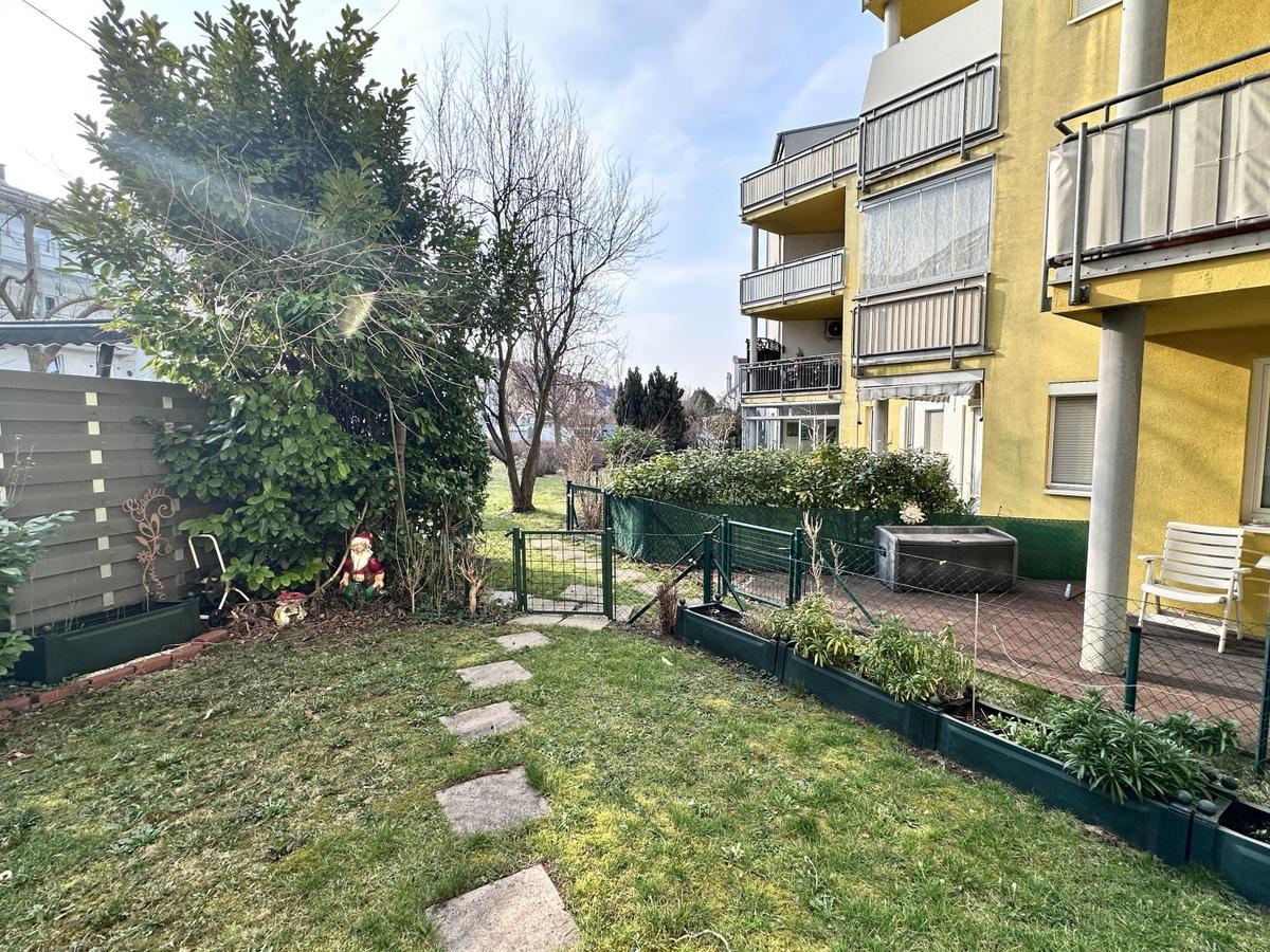 14 Blick von Terrasse