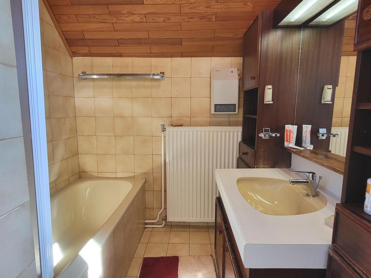Badezimmer DG