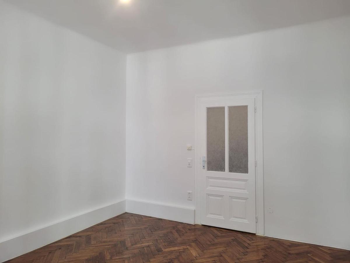 05 Expos� Wohnzimmer