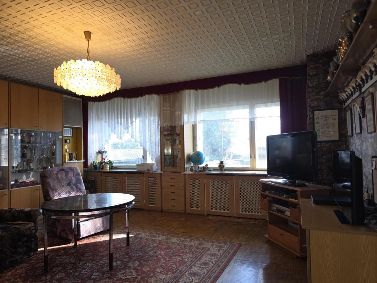 08 2000 EFH Wohnzimmer