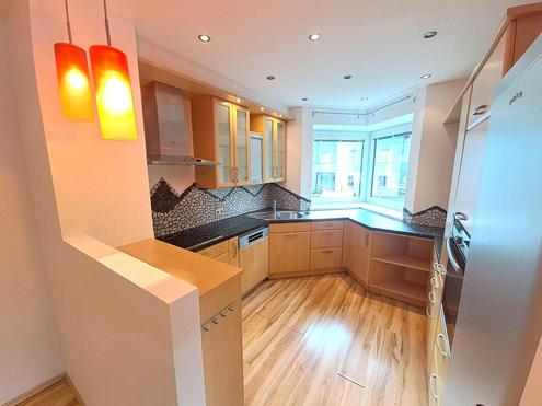 Natur pur! 3-Zimmer-Eigentumswohnung mit TG-Parkplatz, Balkon und Aussicht