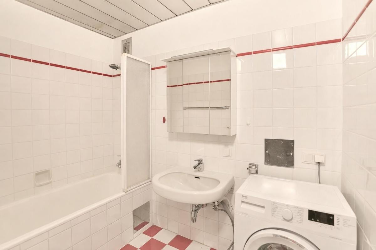 12. Mietwohnung 1040 Wien - Badezimmer