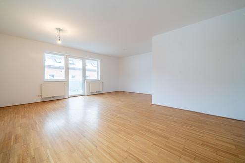 3 Monate Mietziensfrei! 4-Zimmerwohnung mit Balkon!