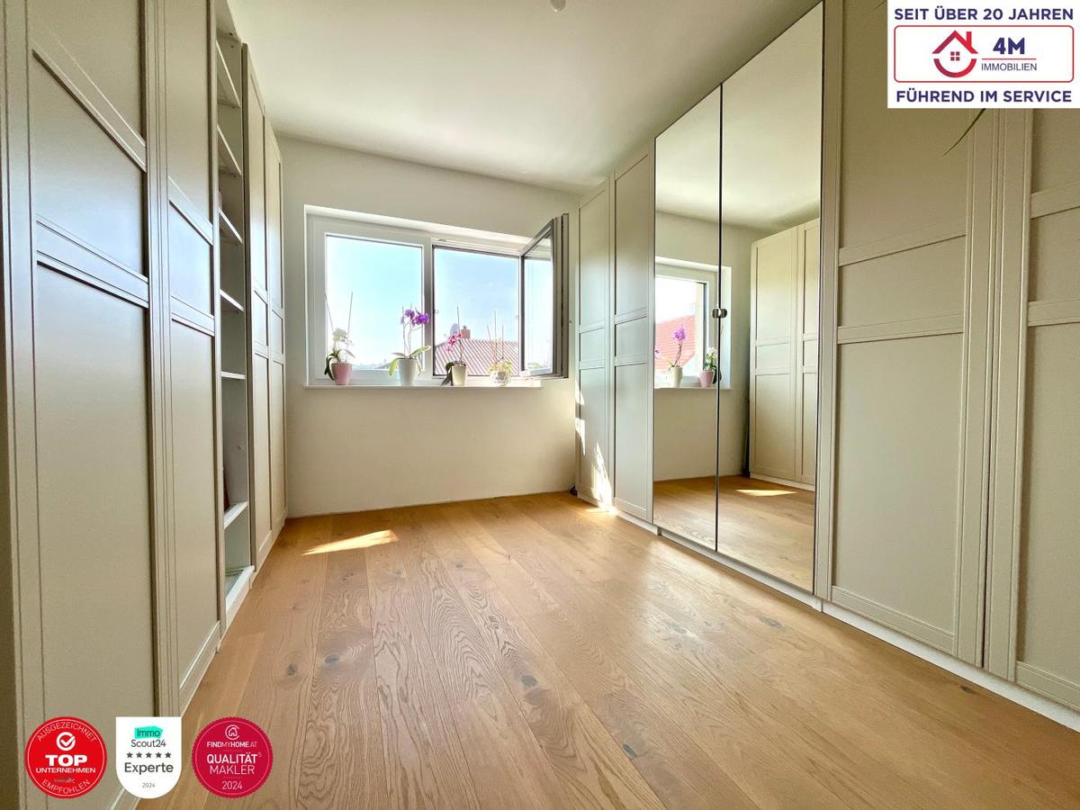 Begehbarer Kleiderschrank