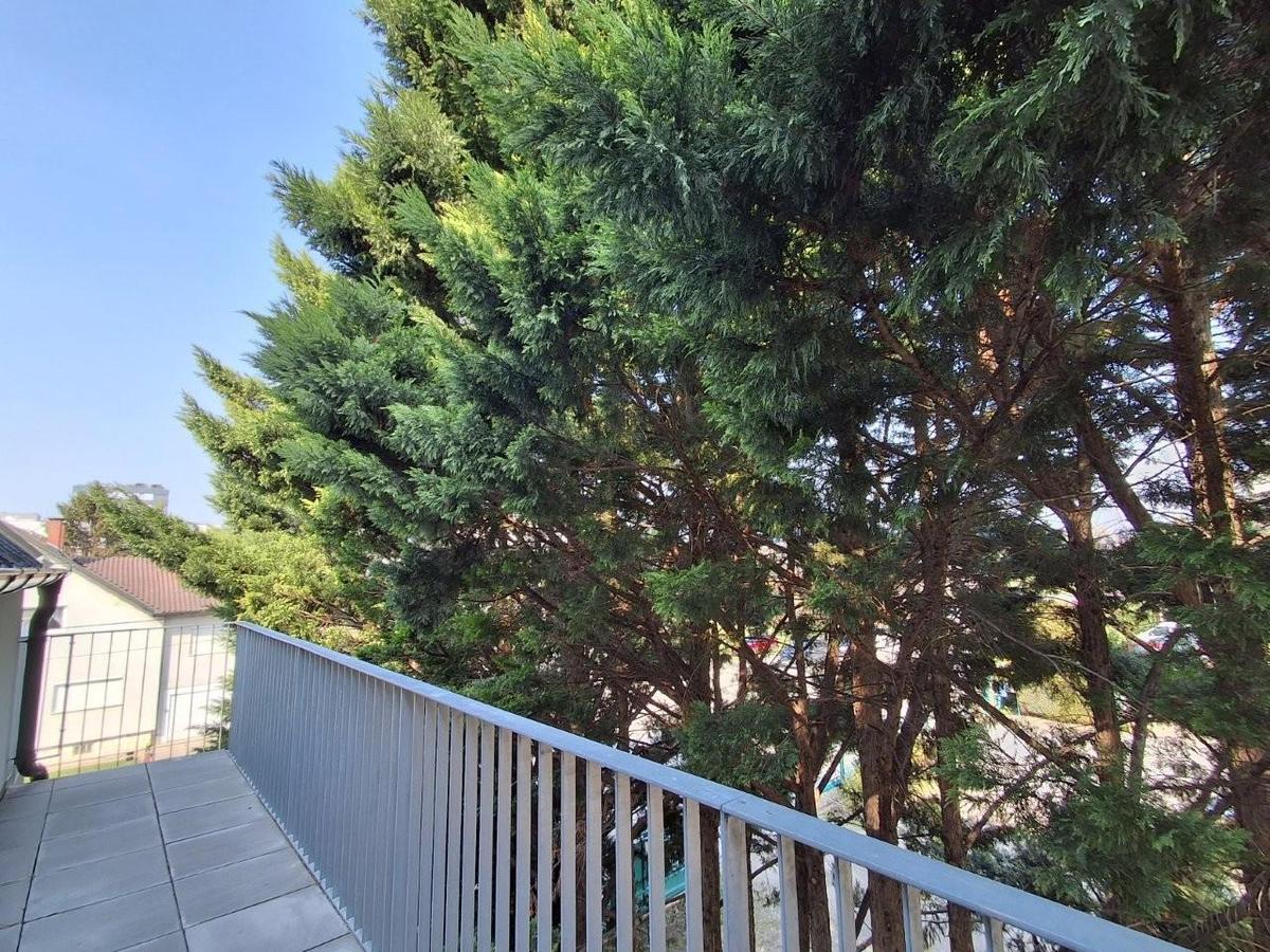 12 Balkon Gr�nblick 1220