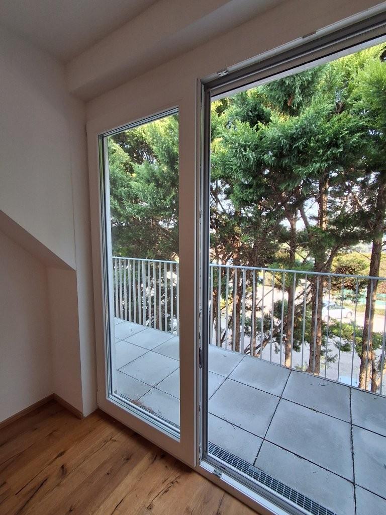 13 Schlafzimmer Balkont�r 1220