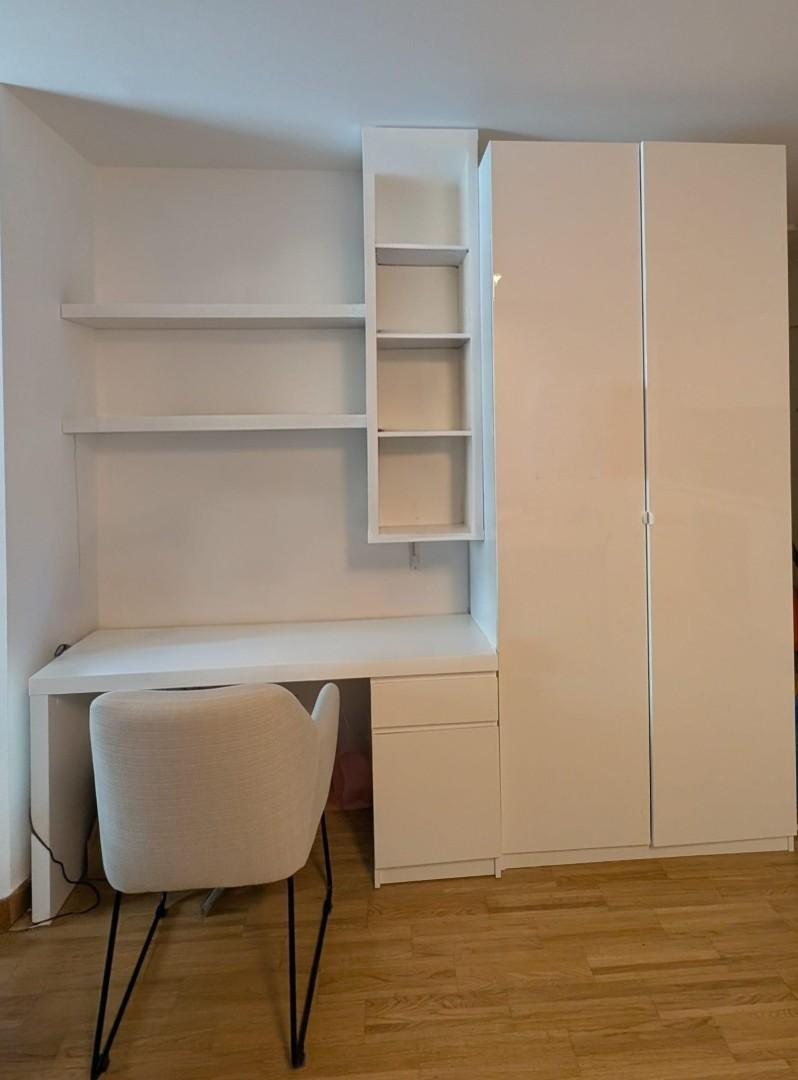 ZUR ABL�SE:  B�ro