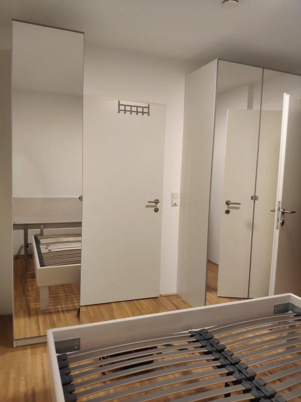 ZUR ABL�SE: Schlafzimmer mit K�sten