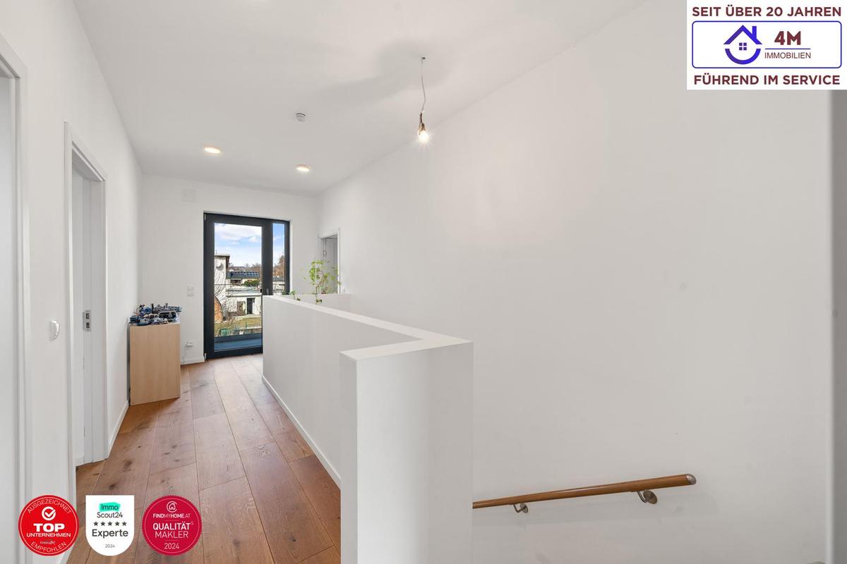 Galerie / offenes Stiegenhaus