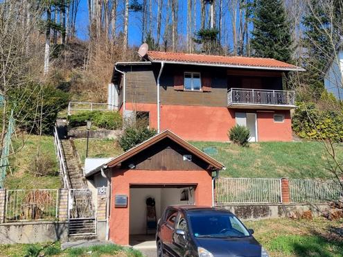 FERIENHAUS IN SONNIGER LAGE