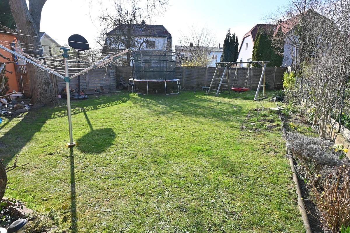 38. Einfamilienhaus 2000 Stockerau