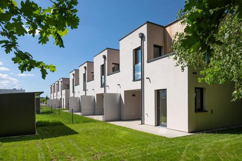 Neuer Preis! Provisionsfrei! Reihenhaus - sofort beziehbar! in der Gartenstadt Kremserberg!
