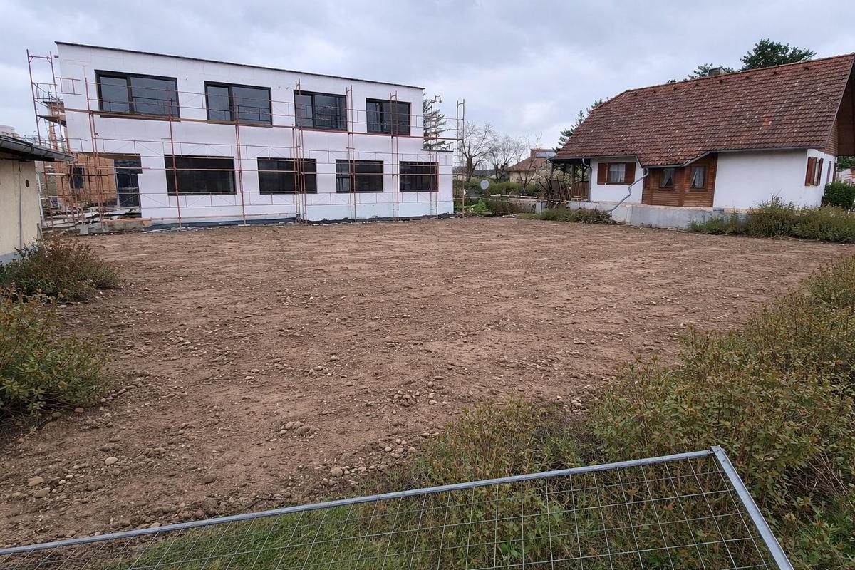 BGD_2231_Strasshof_Hauptstra�e