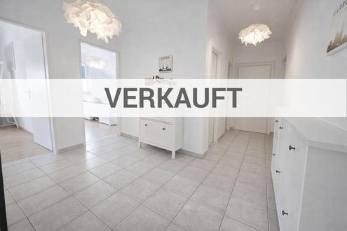 VERKAUFT! - "Ab in den Naturteich ? der Sommer kann kommen!"