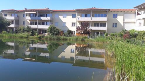 "Barrierefreie 3-Zimmer-Wohnung mit Schwimmteich"