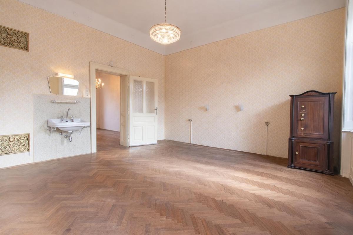 Hochparterre Zimmer Iststand