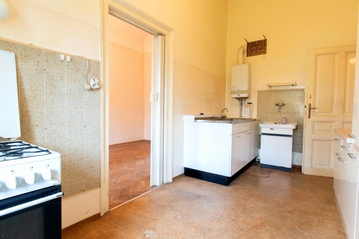 Hochparterre, derzeitige K�che