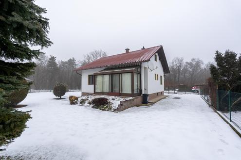 "Leistbares Eigenheim ist bald Dein, nun schau rein. Auf einem Eigengrund von 797m�-echt fein!"