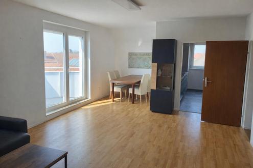 GER�UMIGE WOHNUNG N�HE TULLN AN DER DONAU