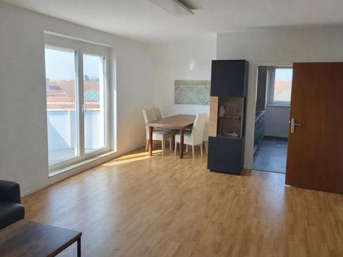 NEUER PREIS!!!! GER�UMIGE WOHNUNG N�HE TULLN AN DER DONAU