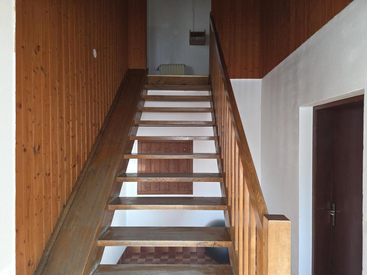 12 EFH 2004 Stiegenhaus