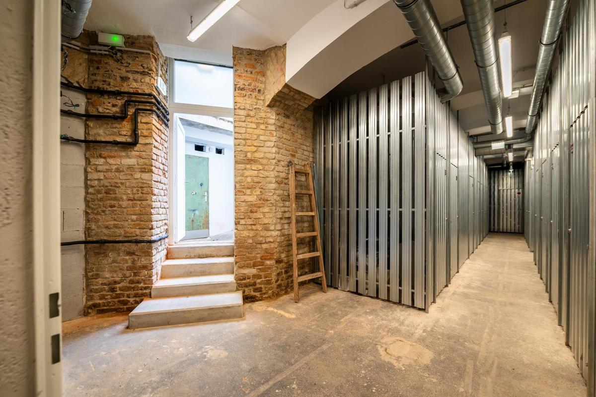 2024-09-03-S00381-019