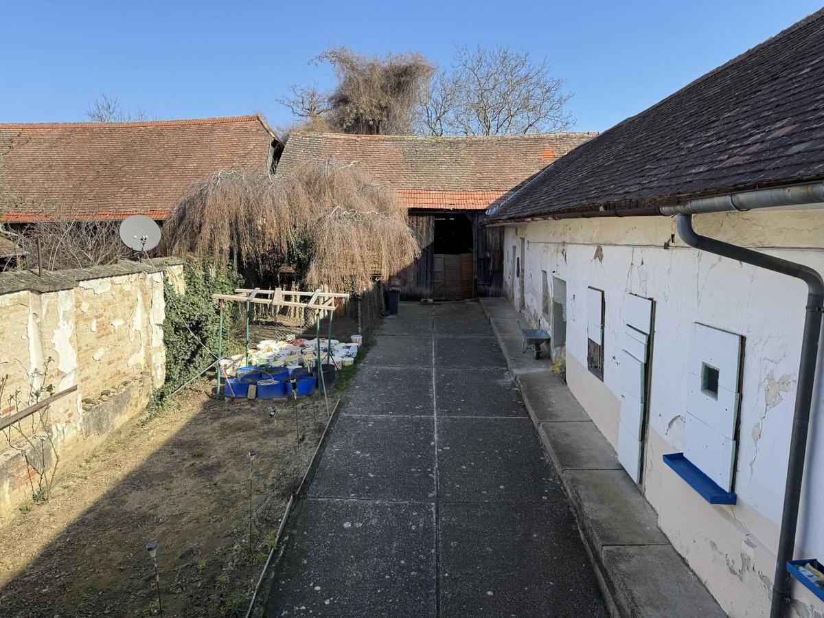 Innenhof- 3481 Fels am Wagram