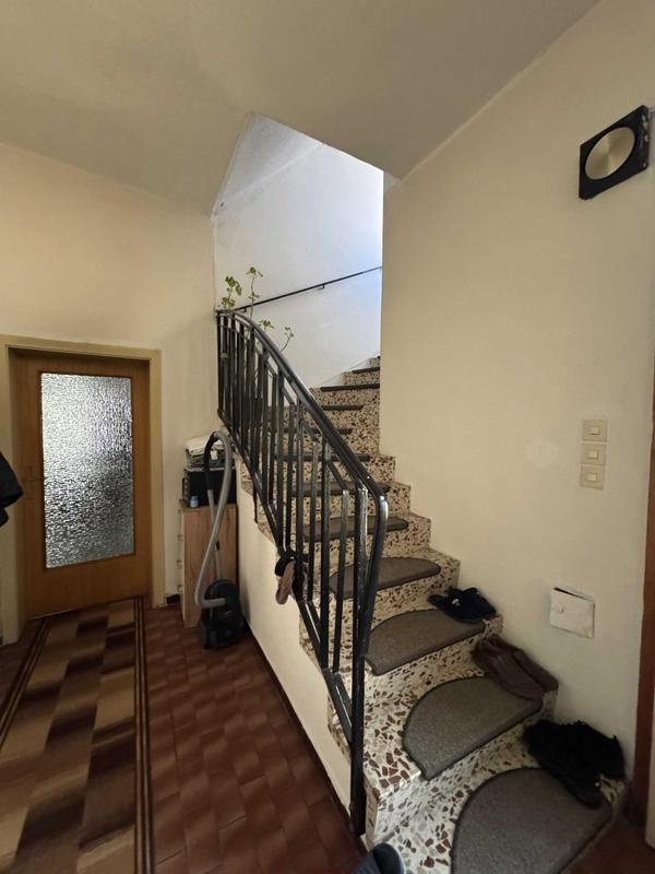 Vorraum Stiegenaufgang- 3481 Fels am Wagram