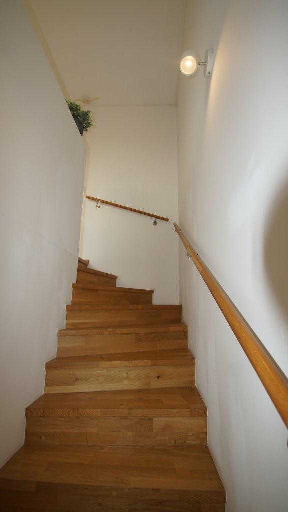 12 Stiegenaufgang OG RH 1220