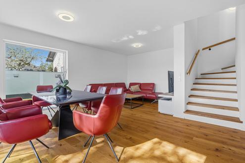 "5 Zimmer - M�hlwasser - Garten - Ruhige Lage - Vollm�bliert"