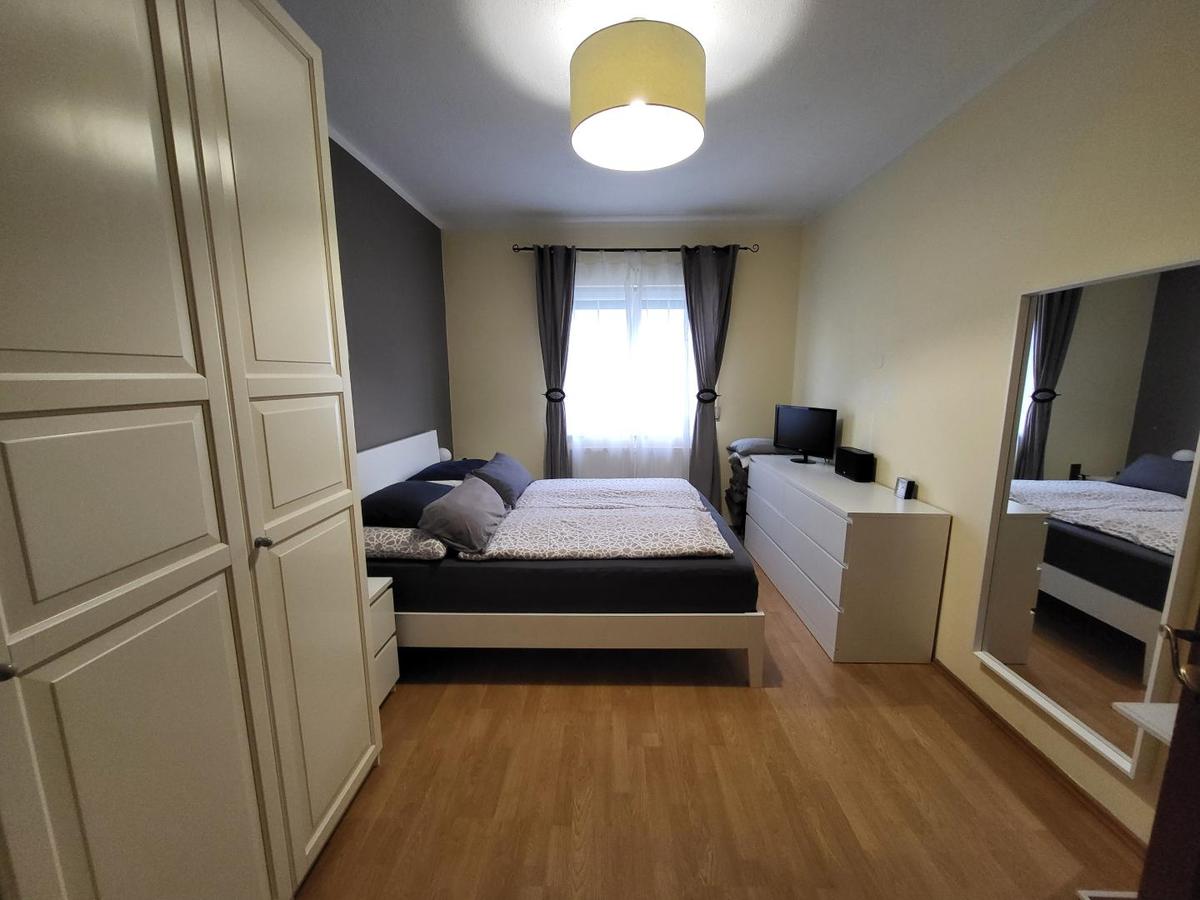 Schlafzimmer EG