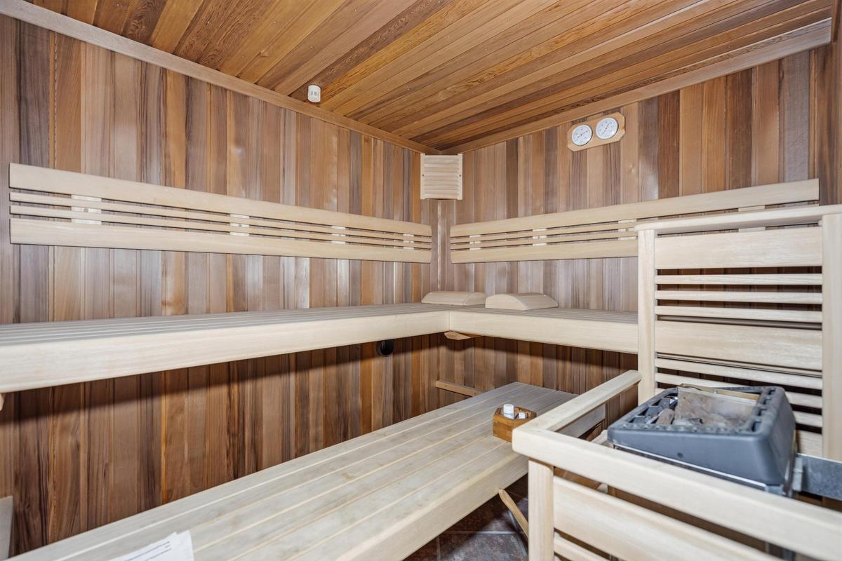 09 Saun - innen