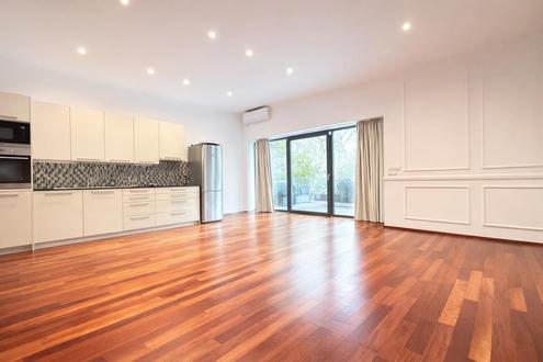 Klimatisierte 4-Zimmer-Wohnung mit 30,28m� Terrassenfl�che und Gr�nblick