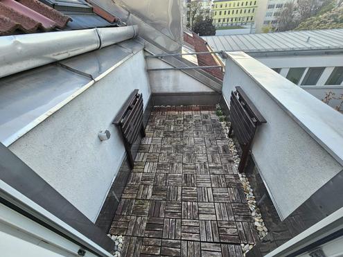 Kleine Terrasse - DG Wohnung