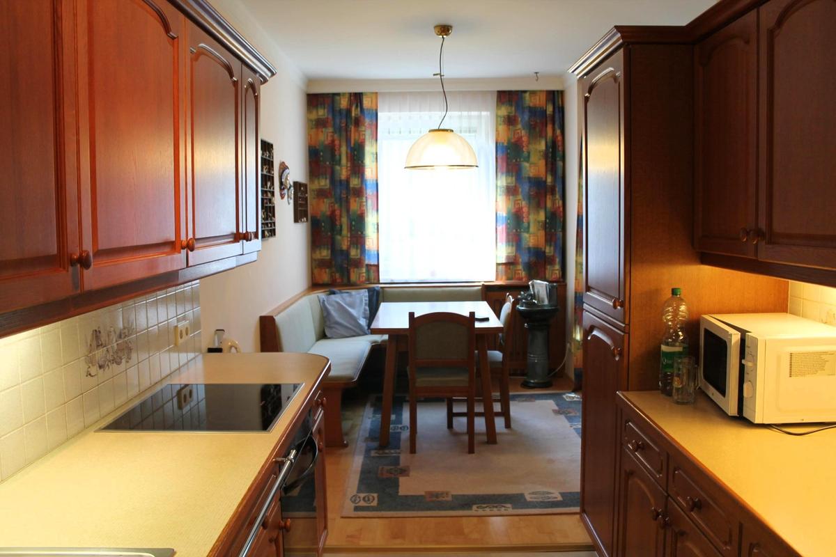 ETW 2000 Stockerau - K�che-Essbereich