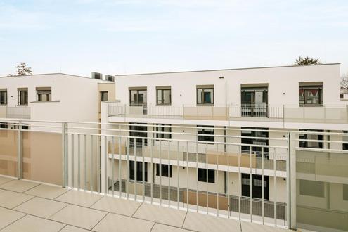 AB SOFORT/ Wohnliebling mit 4 Zimmern plus Balkon und Loggia