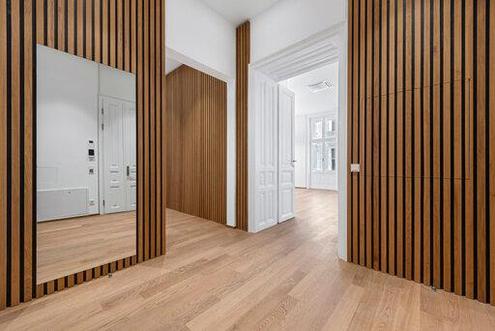 Elegantes 4 Zimmer Cityapartment mit kleinem Balkon