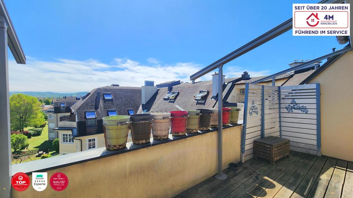 gro�e Terrasse oben