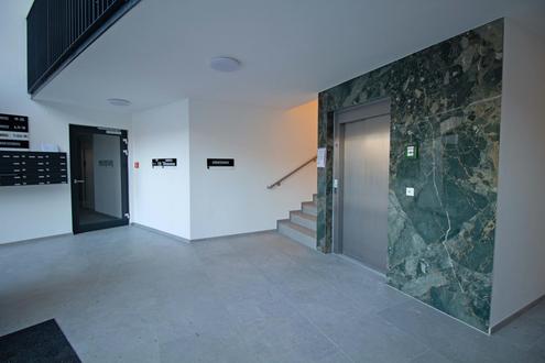 "3-Zimmer mit Loggia und Garage!"