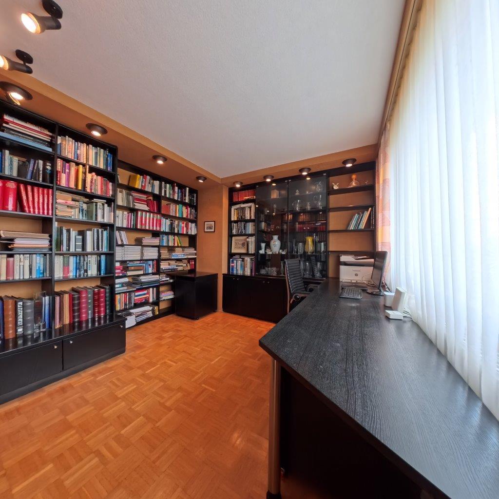 9_Arbeitszimmer
