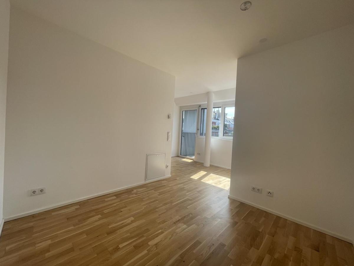 Blick zum Balkon