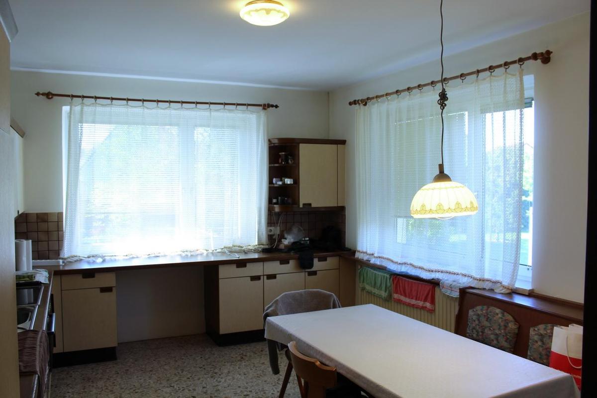07-EFH 2231 Strasshof, Strasserfeld, K�che