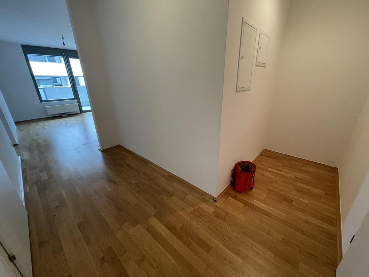 Vorraum mit Abstellnische