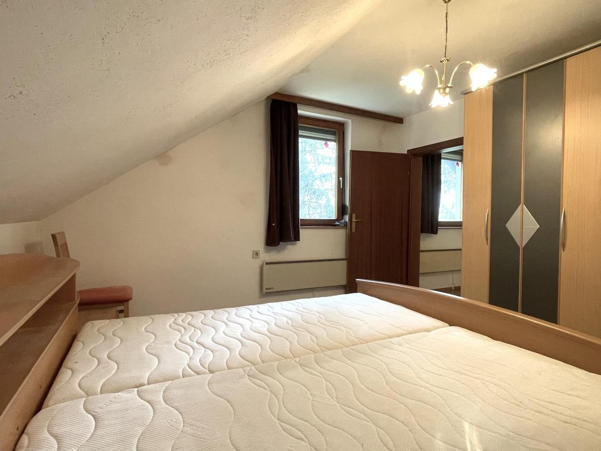 8 SCHLAFZIMMER OG